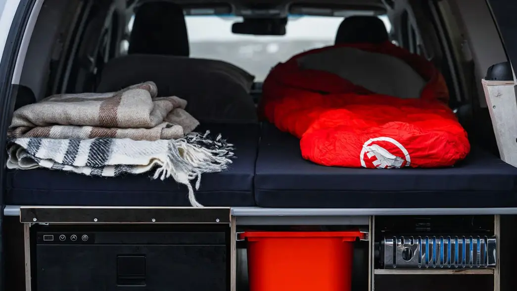 Go 4x4 Cruiser Camper 4