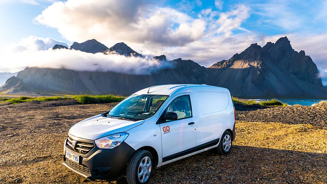 Go SMART Budget Camper 2